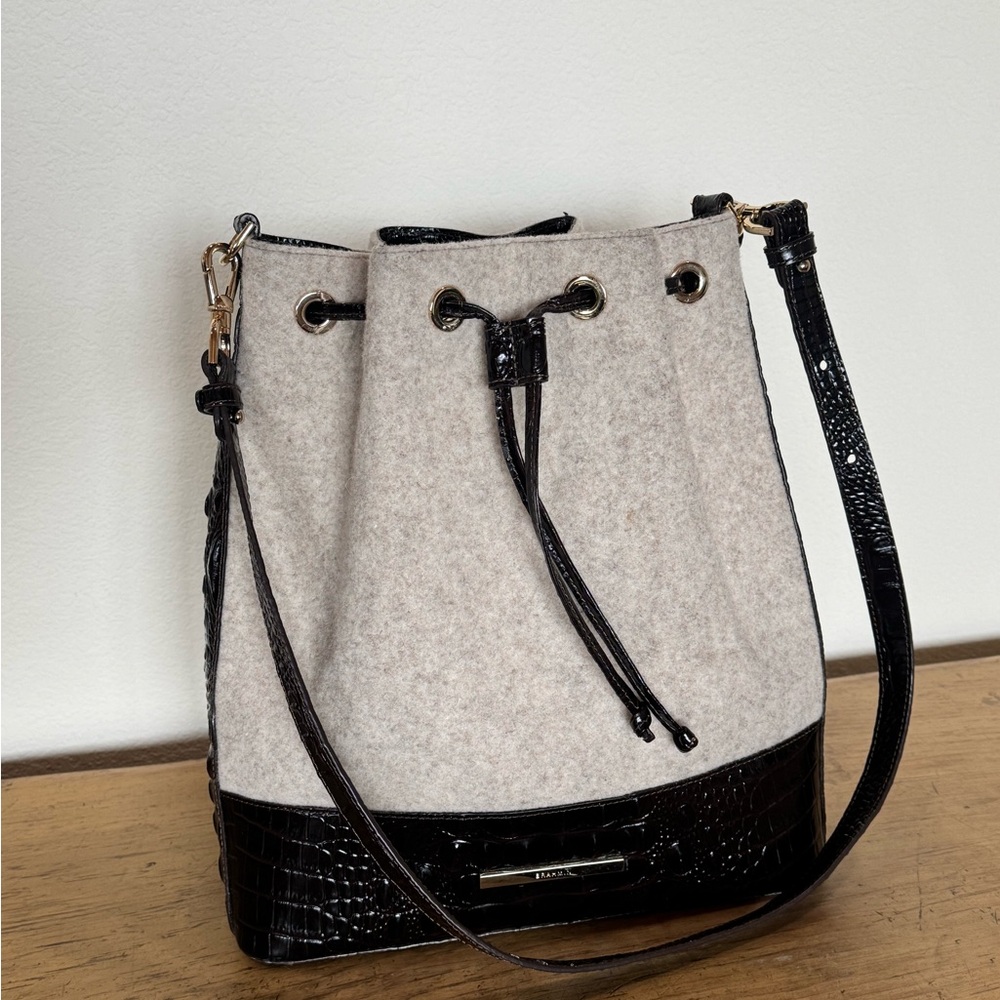 Brahmin Marlowe Bucket Bag. Unique Off White Wool and Dark Brown Crock.